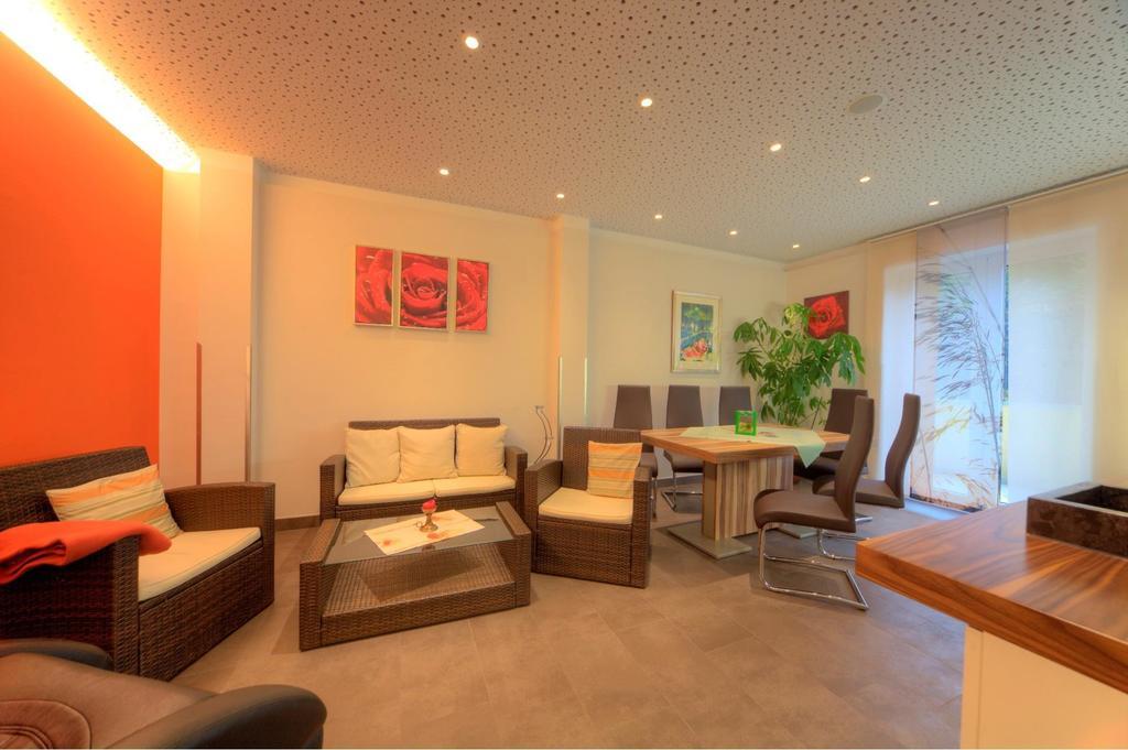 Parkhotel Neubauer Bad Sauerbrunn Exteriör bild